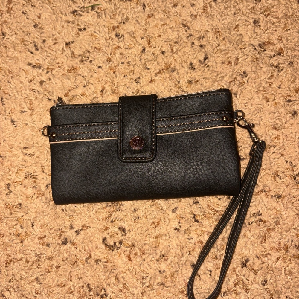 Elegant Black Wristlet Clutch